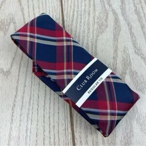 The Club Room Men’s tie